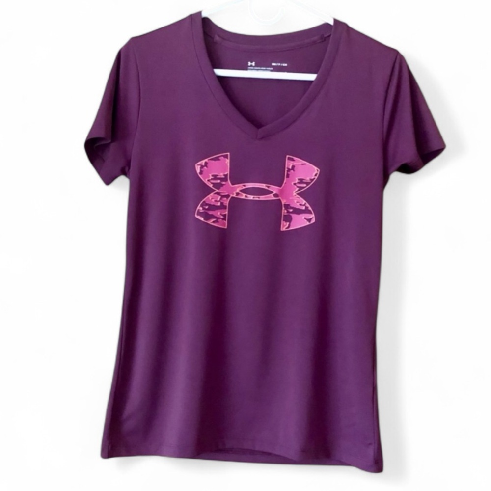 Under Armour Shirt V-Neck Workout Tee Small Purple Pink Camo Logo